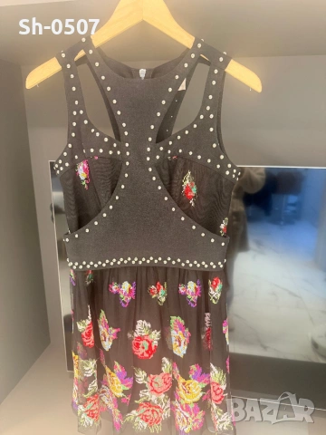 Ефектна рокля на цветя, снимка 2 - Рокли - 54199154