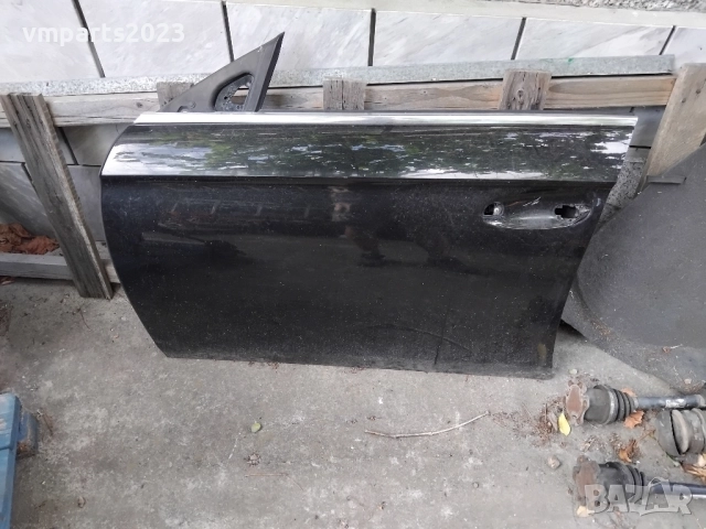 врати Mercedes W219 CLS цвят 197, снимка 3 - Части - 51714075