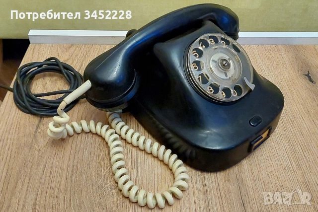 Телефон ретро бакелит за колекционери , снимка 2 - Антикварни и старинни предмети - 54138981
