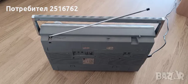 TOSHIBA RT-200S, снимка 7 - Радиокасетофони, транзистори - 49530878