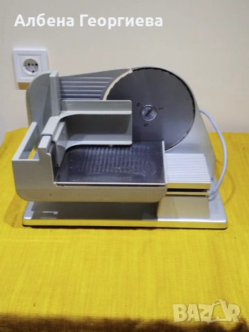 Слайс машина GRAEF -130 W , снимка 8 - Кухненски роботи - 53666915