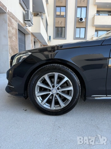 Mercedes-benz E220 /7G-Tronic/LED/Шибедах , снимка 8 - Автомобили и джипове - 53859723