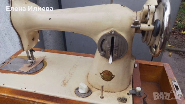 Ретро шевна машина Подольск 1М (ПМЗ им. Калинина), снимка 2 - Антикварни и старинни предмети - 52470826