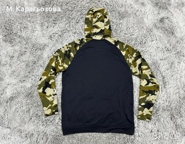 Мъжко горнище Nike Camo Fleece Hoodie, Размер L, снимка 4 - Спортни дрехи, екипи - 52407152