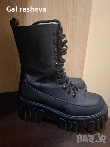 Дамски кубинки, снимка 3 - Дамски боти - 53896685