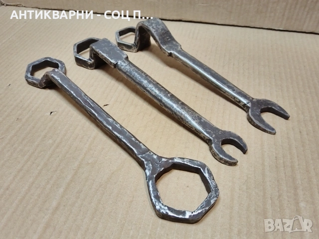Комплект Стари Ковани Каруцарски Ключове / 3 Броя. / НОМЕР 1678., снимка 4 - Антикварни и старинни предмети - 53782231