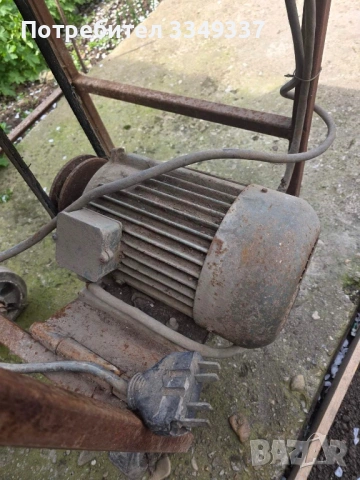 Циркуляр за дърва с точило , снимка 6 - Циркуляри - 54274358