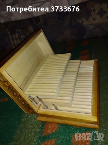 Дървена кутия за цигари.Шарнирно свързани три етаж за.подреждане на 50 цигари., снимка 1 - Декорация за дома - 46419787