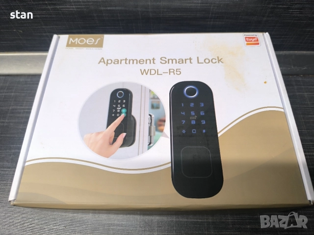 Умна брава MOES