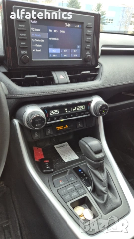 TOYOTA RAV4 XLE 2.5 Бензин 2020 - 61000KM, снимка 11 - Автомобили и джипове - 53886629