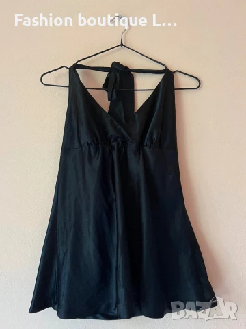 Сатенен черен потник с връзка през врата и цип отстрани 🖤