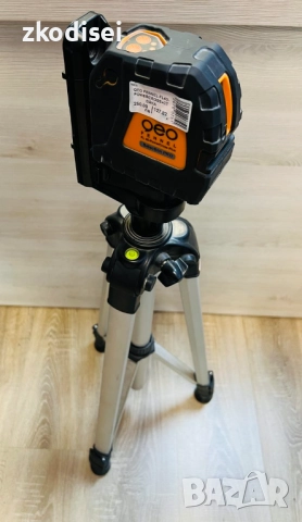 Лазерен нивел QEO FENNEL FL40-POWERCROSS + стойка