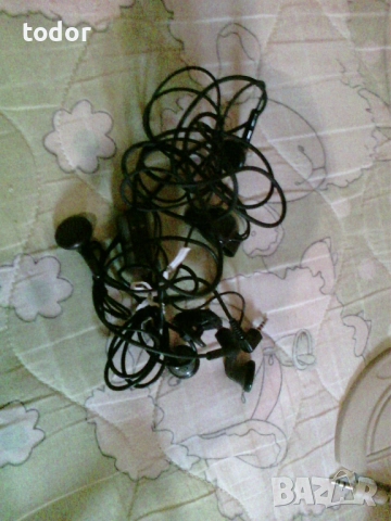 продавам камера и антенка от настолен компутър и 2бр.слушалки, снимка 4 - Други - 51984036