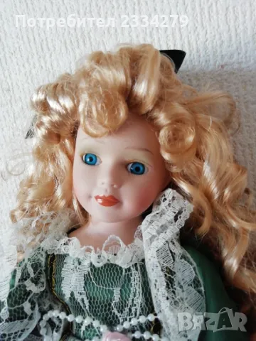 Стари порцеланови кукли, маркови с ренесансови рокли. , снимка 15 - Колекции - 49126124