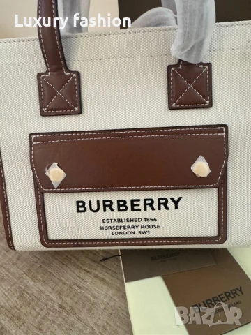 Дамска чанта Burberry , снимка 5 - Чанти - 51405032