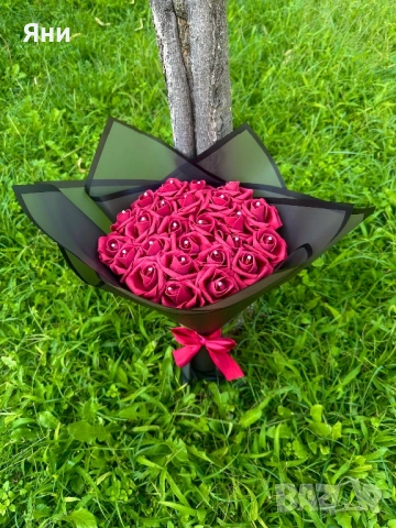Вечни букети от 25 фоамени рози, снимка 3 - Изкуствени цветя - 51857977