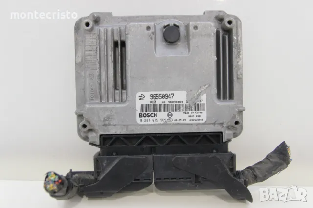 Моторен компютър ECU Chevrolet Captiva (2006-2011г.) 0 281 015 569 / 0281015569 / 96950947, снимка 1 - Части - 47149264