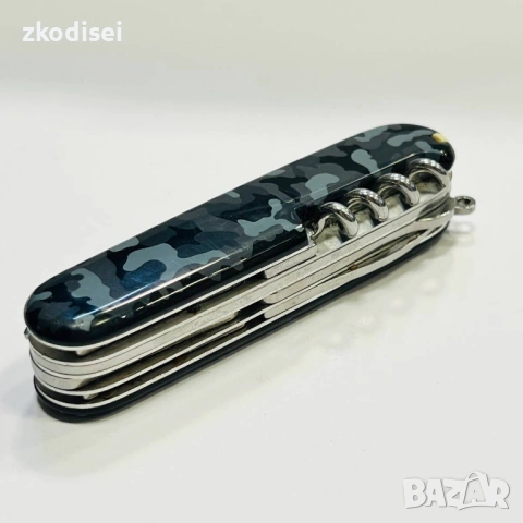 Швейцарски джобен нож Victorinox Navy Camouflage, снимка 2 - Ножове - 53695839