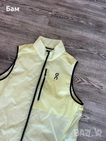 Мъжки!On Cloud Weather Vest размер М, снимка 6 - Други - 54043158
