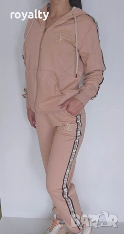 Calvin Klein дамски комплекти Различни цветове , снимка 8 - Спортни екипи - 51726143