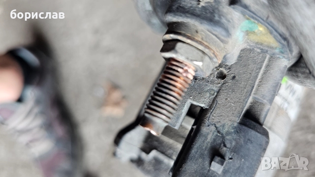 Стартер за Фолксваген Пасат б6 , снимка 5 - Части - 51545651