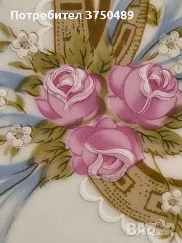 Декоративна чиния , снимка 2 - Антикварни и старинни предмети - 53190058