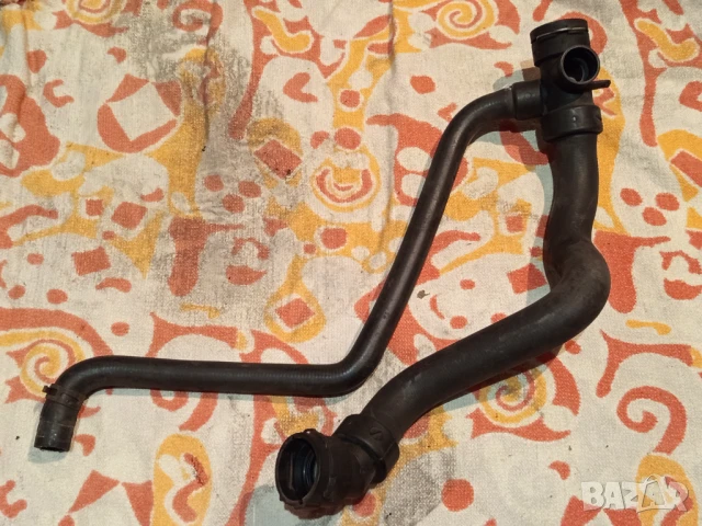 Водно съединение - маркуч на радиатор за VW Passat B5.5 SKODA Superb - 1.9TDI