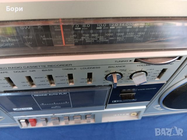 HITACHI TRK-7720E Радиокасетофон, снимка 4 - Радиокасетофони, транзистори - 45371439