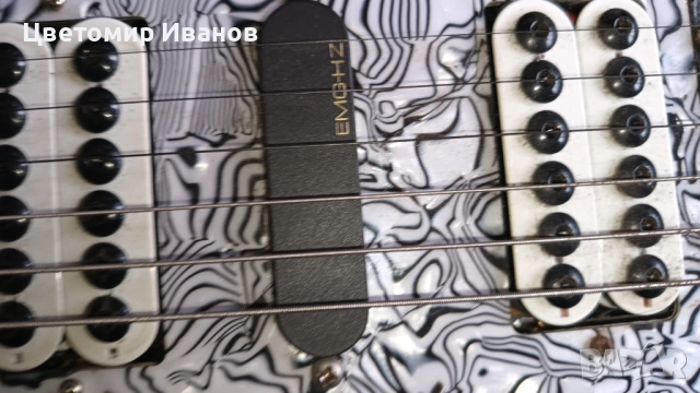 Уникална китара Страт, снимка 3 - Китари - 53888601