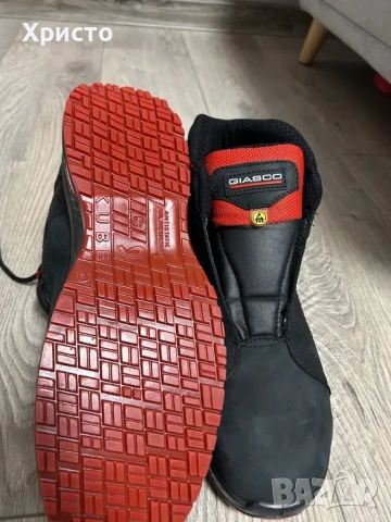 Чисто нови Зимни работни обувки, снимка 5 - Мъжки боти - 53058037