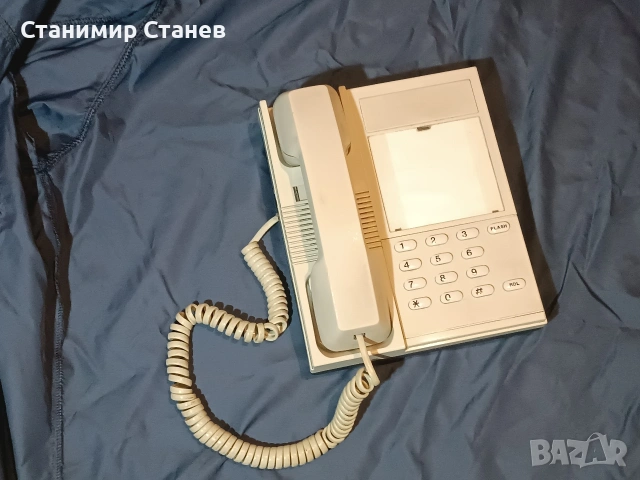 Стар телефон с копчета 