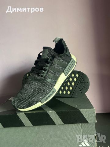 Adidas NMD_R1 b79758, снимка 1 - Маратонки - 46716268