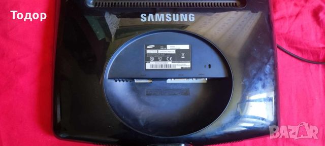 Монитор 20" Samsung, снимка 4 - Монитори - 46422357