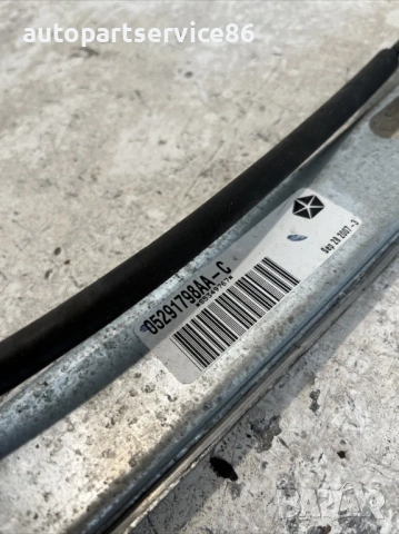 Преден десен регулатор и мотор за стъкло за Jeep Patriot (2008) 05291798AA, снимка 2 - Части - 53511104