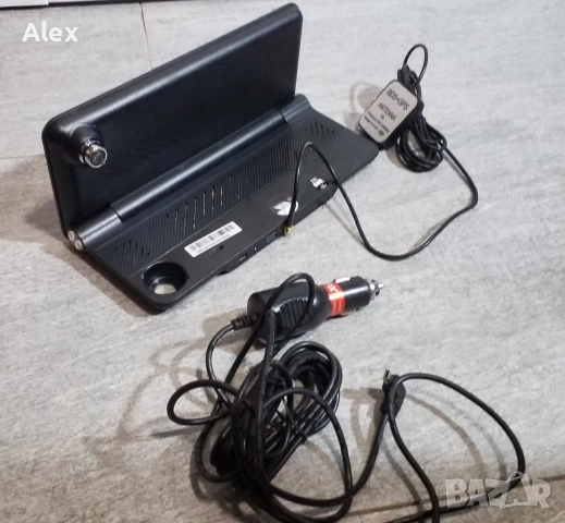 Мултимедийно устройство за кола (видеорекордер), снимка 7 - Навигация за кола - 52878424