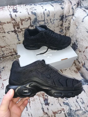 Мъжки Обувки Найк Еърмакс Плюс ТН Nike Air Max TN, снимка 2 - Маратонки - 49115951