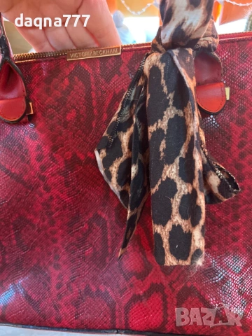 Дамска чанта, снимка 16 - Чанти - 54213631