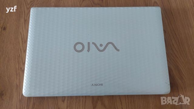 sony vaio vpcej 17,3 инча, снимка 2 - Лаптопи за работа - 46038225