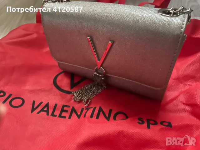 Секси чантичка Valentino, снимка 2 - Чанти - 49599215