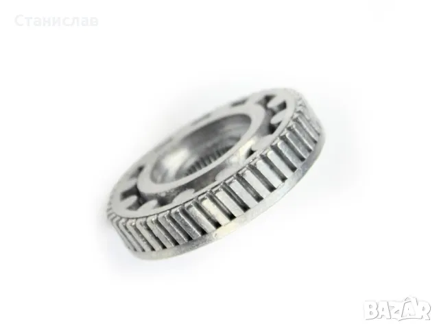 Audi A6 C5 Зъбно колело за мотор на люк , снимка 3 - Части - 50397348