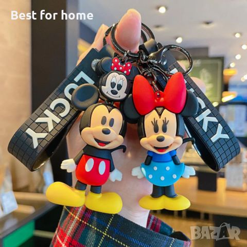 Комплект луксозни 3D ключодържатели Mickey and Minnie Mouse, снимка 6 - Бижутерийни комплекти - 45490338