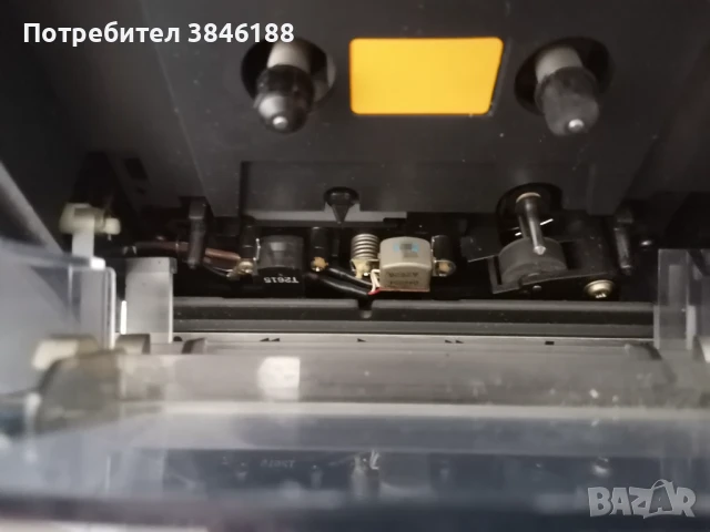 AIWA STEREO 300 4 Band GhettoBlaster Radio Cassette, снимка 7 - Радиокасетофони, транзистори - 50552411