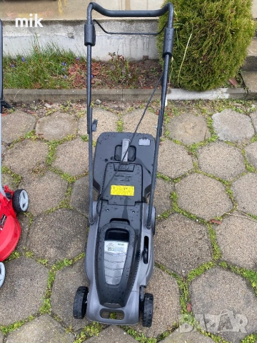 Електрическа косачка с кош 