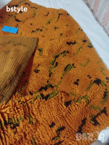 Родопски китеник оранжев пъстър, снимка 2 - Покривки за легло - 53401564