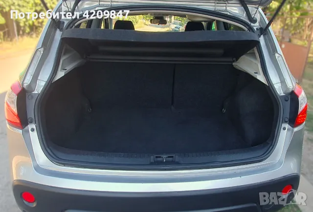 Nissan Qashqai 1.5 dci 6 скорости, снимка 9 - Автомобили и джипове - 46993910