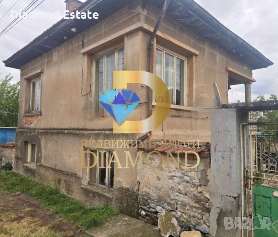 Двуетажна къща с гараж в село Крепост, общ. Димитровград