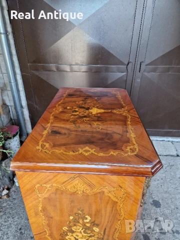 Уникален голям антикварен френски шкаф скрин бар интарзия, снимка 10 - Антикварни и старинни предмети - 51050052