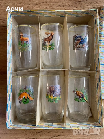 Стъклени чаши с ловен мотив в кутия -1980, снимка 2 - Чаши - 51866568