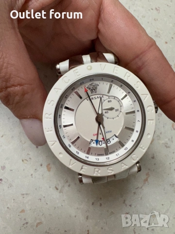 Швейцарски мъжки кварцов часовник VERSACE "V-Race" 29G9S1D001 S001, снимка 2 - Други - 53852597