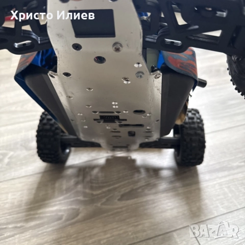Reely Rex x RC количка 1:8 с бензин нитро двигател 4x4 , снимка 4 - Коли, камиони, мотори, писти - 51983493